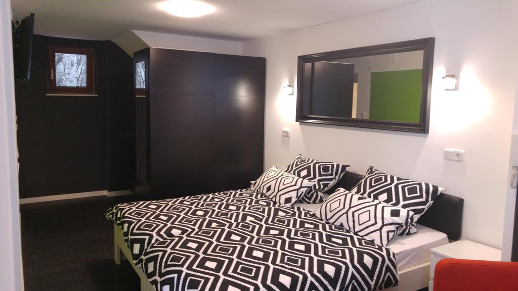הוכנהיים אם מיין Apartment Rhein Main מראה חיצוני תמונה